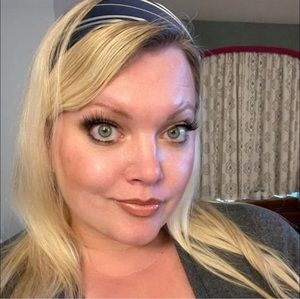 Meet your Posher, Sam